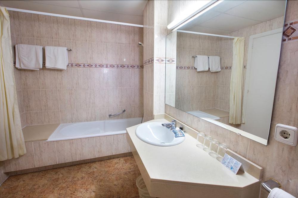 Hotel Costa Brava Blanes Dış mekan fotoğraf