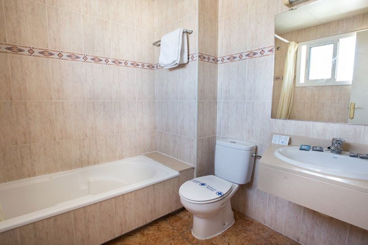 Hotel Costa Brava Blanes Dış mekan fotoğraf